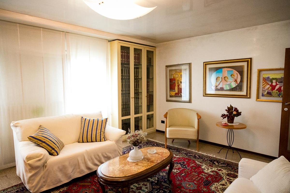 B&B Ca Dea Calle Valla Exterior photo